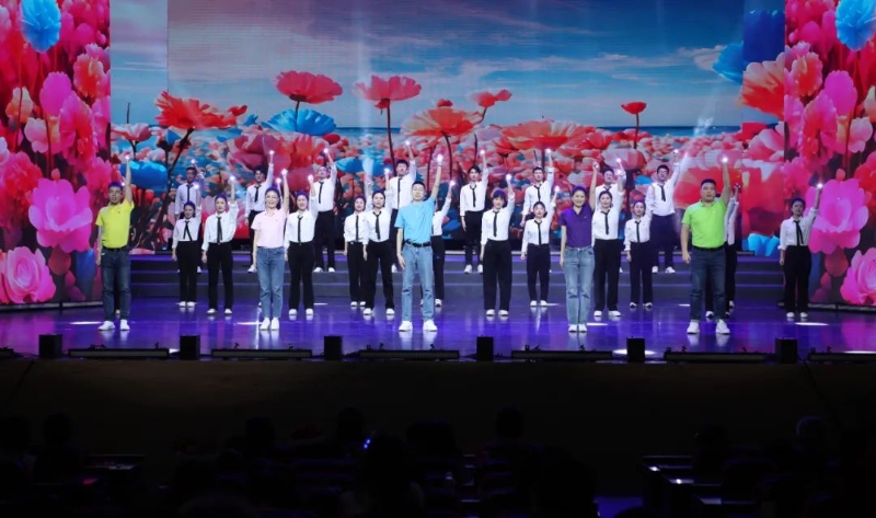 經(jīng)開區(qū)基層青年干部將選調(diào)生故事帶到威海春晚舞臺(tái)